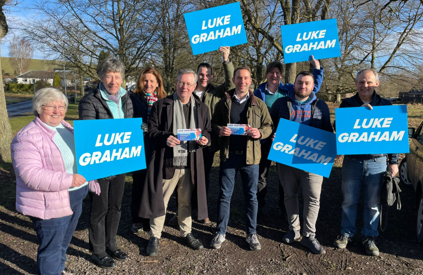 Luke and volunteers out in Perthshire 